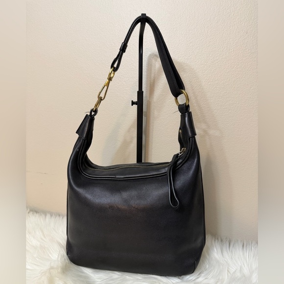Coach Handbags - Vintage Coach 6950 Amanda Hobo Shoulder Bag Purse Black Leather